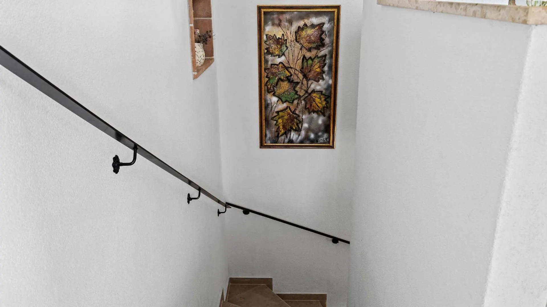 Vila Javor Peruški