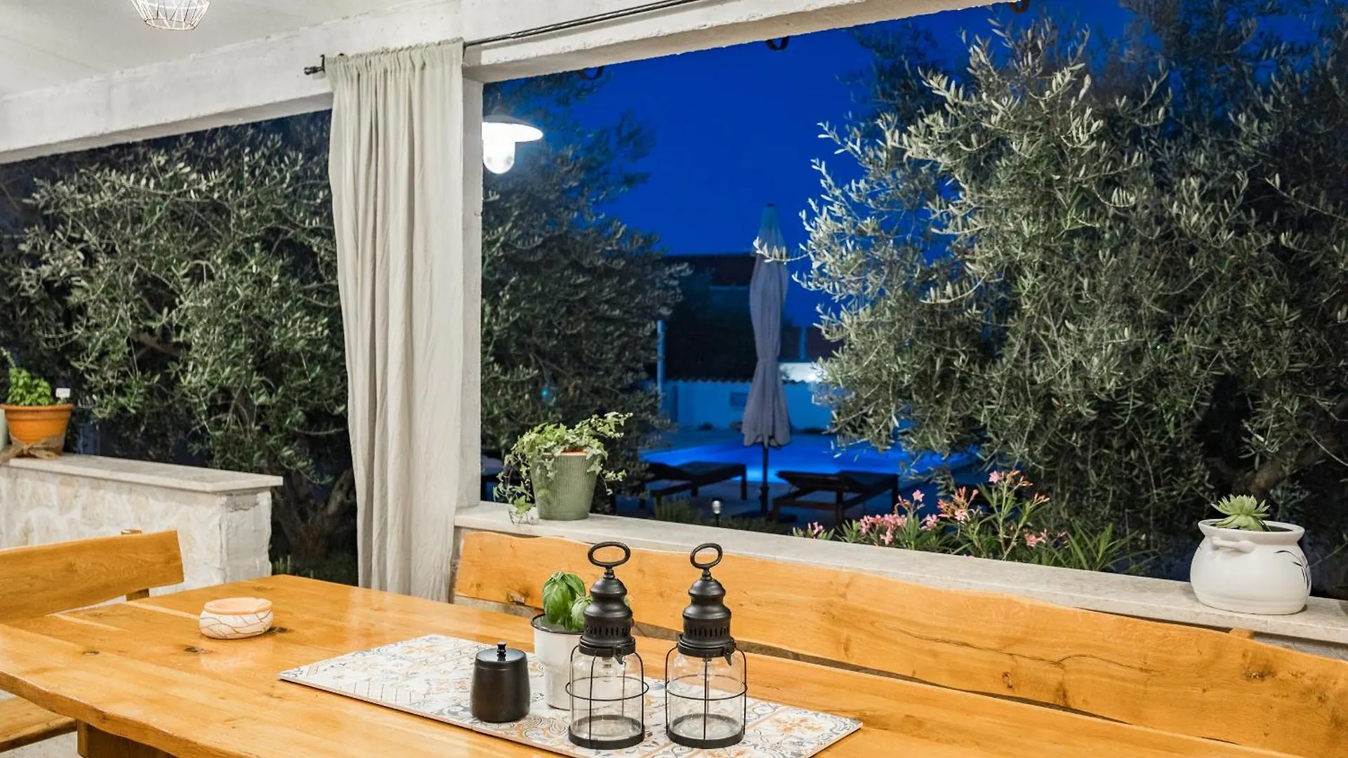 Villa Vila Javor Peruški Kroatië