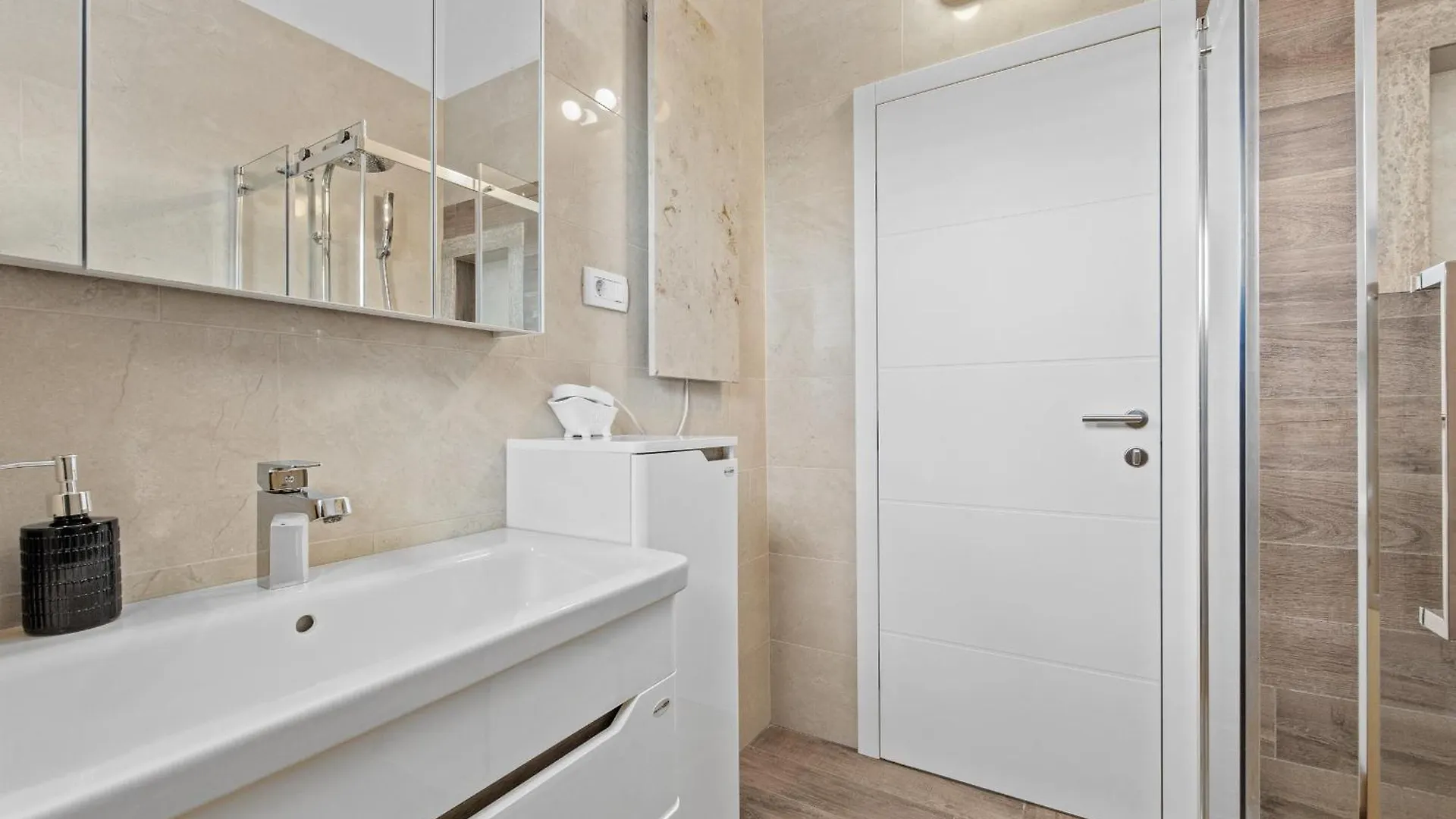 Vila Javor Peruški Villa