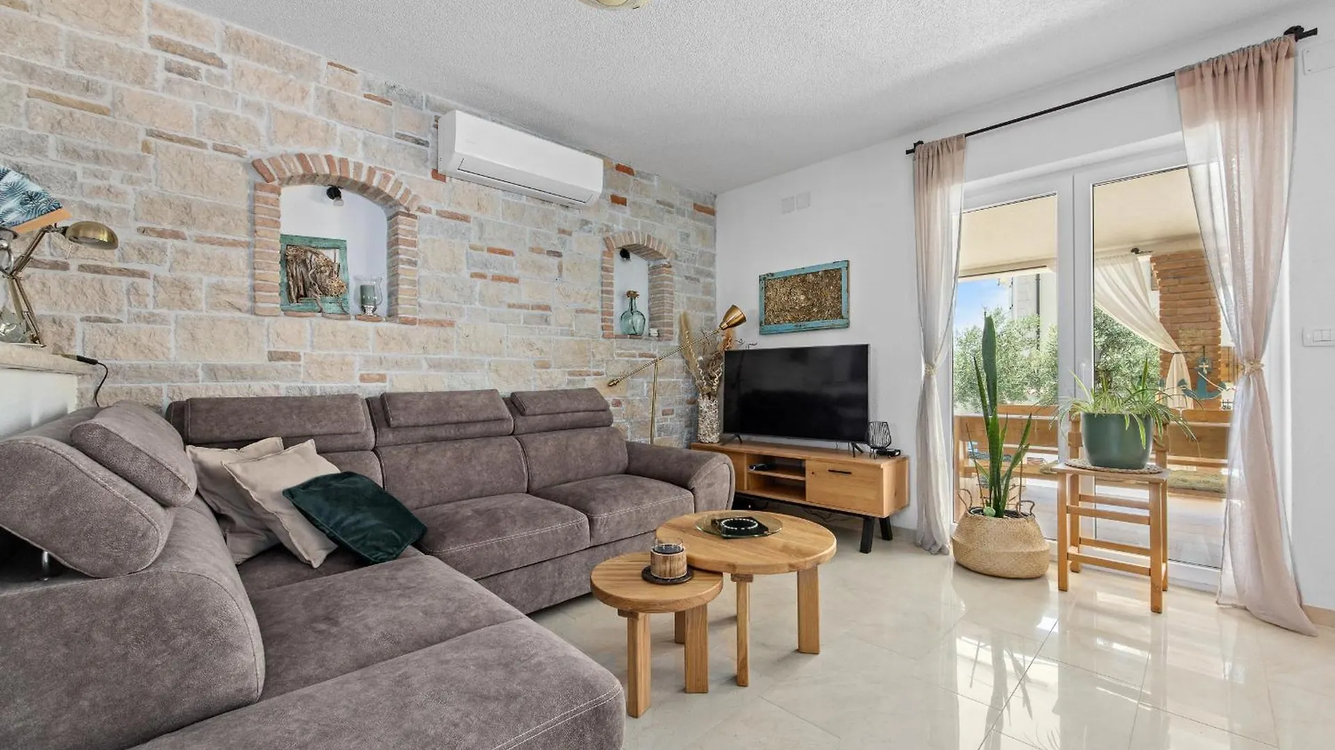 Vila Javor Peruški 0*,  Kroatië